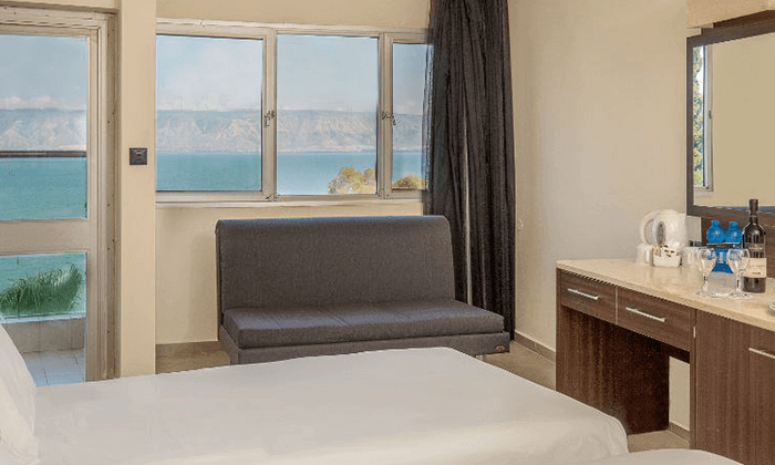 לייק האוס.png